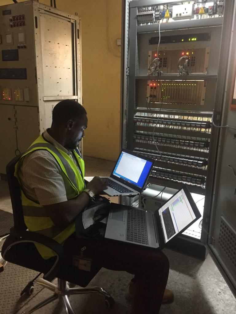 🧰 Panel Building